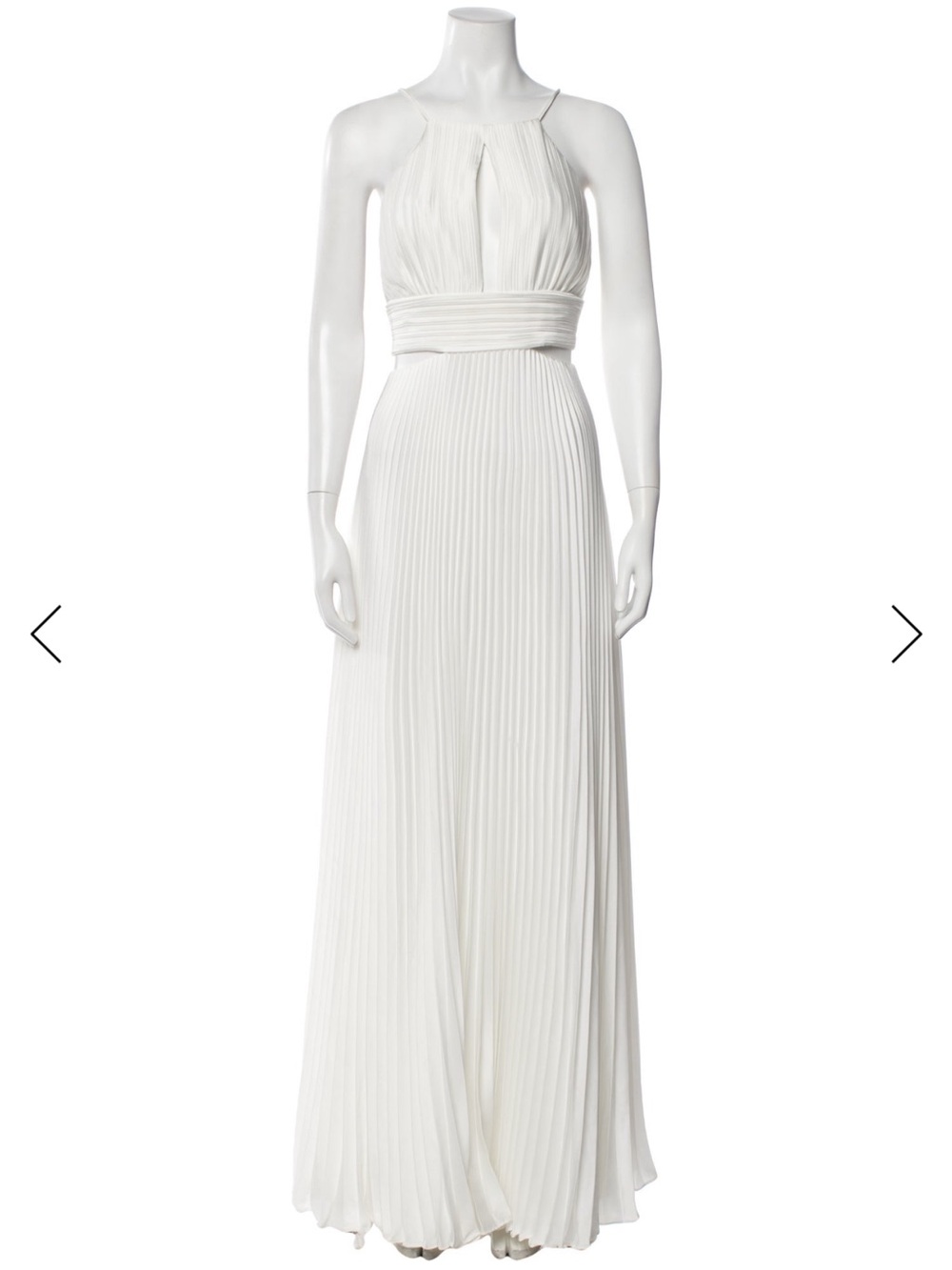 Elegant White Maxi Dress with Pleated Detail